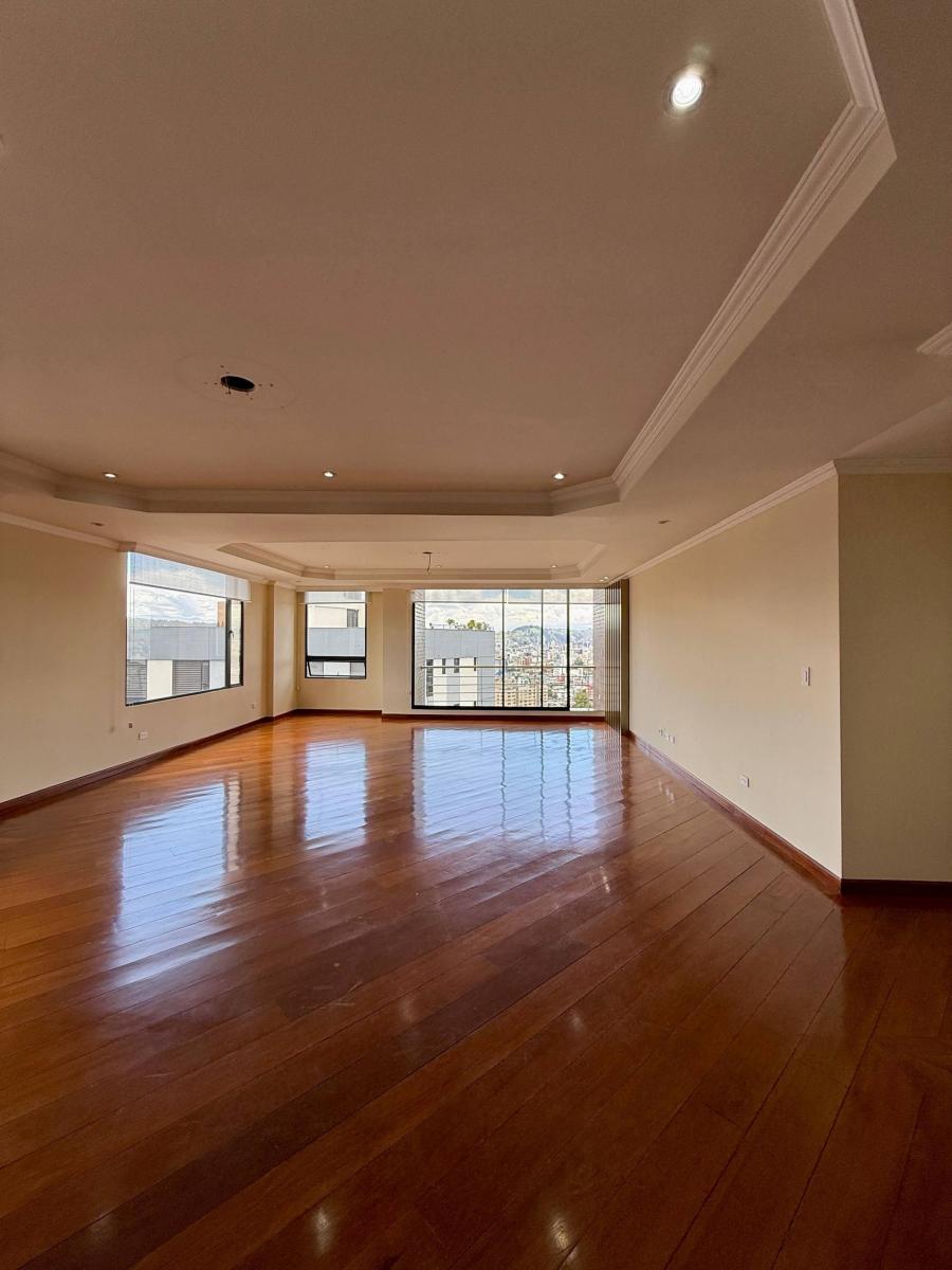 Penthouse 4 Habitaciones 400 m² - en Venta - Quito Tenis — imagen 7