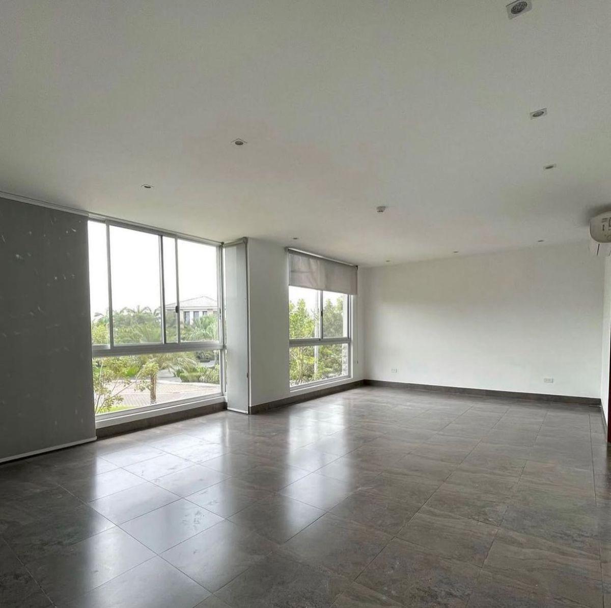 Venta. Via Samborondon. Urb. jardines de Parque Magno. Departamento.3 Hab. $275.000, Guayas — imagen 10