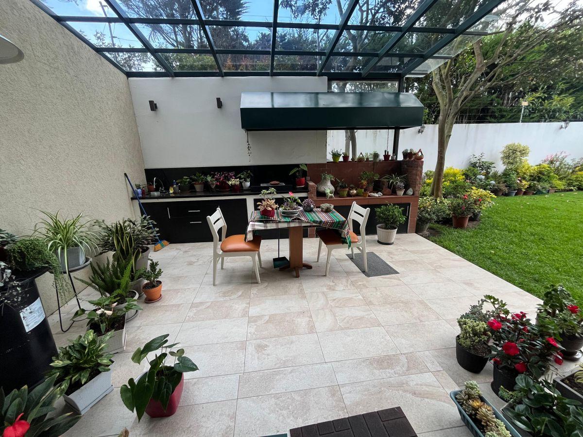 Departamento 254 m² Piso 1 Patio Ascensor en Tumbaco — imagen 8