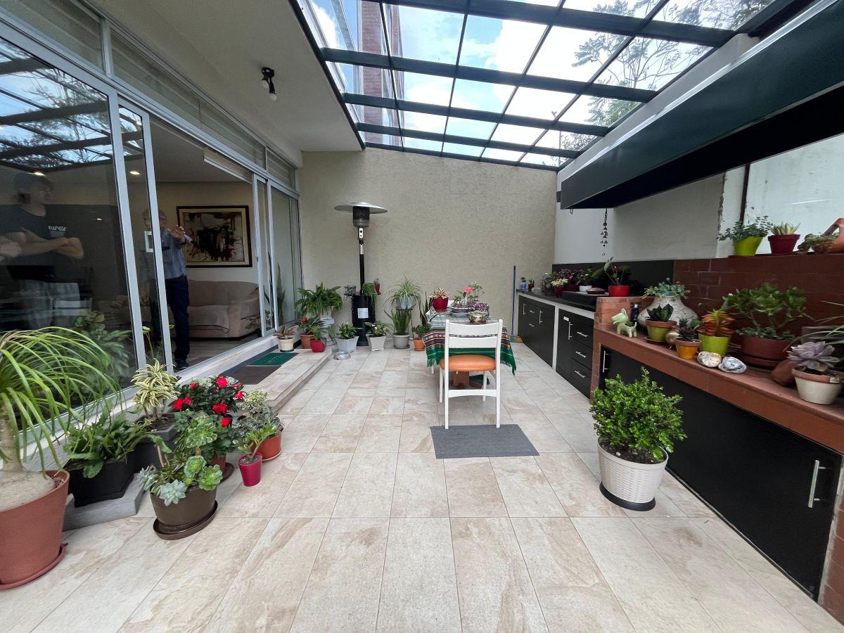 Departamento 254 m² Piso 1 Patio Ascensor en Tumbaco — imagen 7