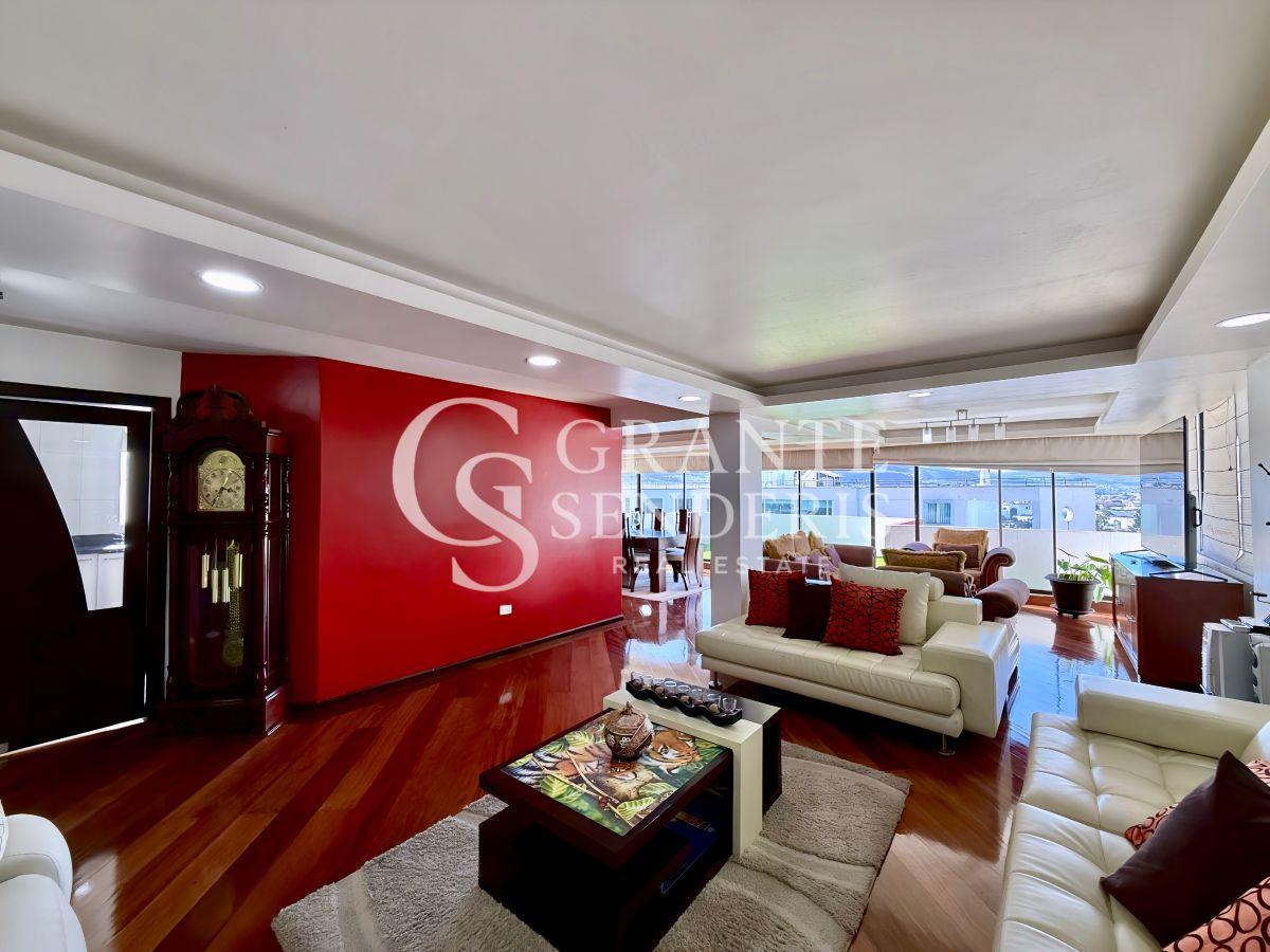 Departamento Dúplex de 370 m² con Suite Independiente en Venta en El Batán — imagen 6