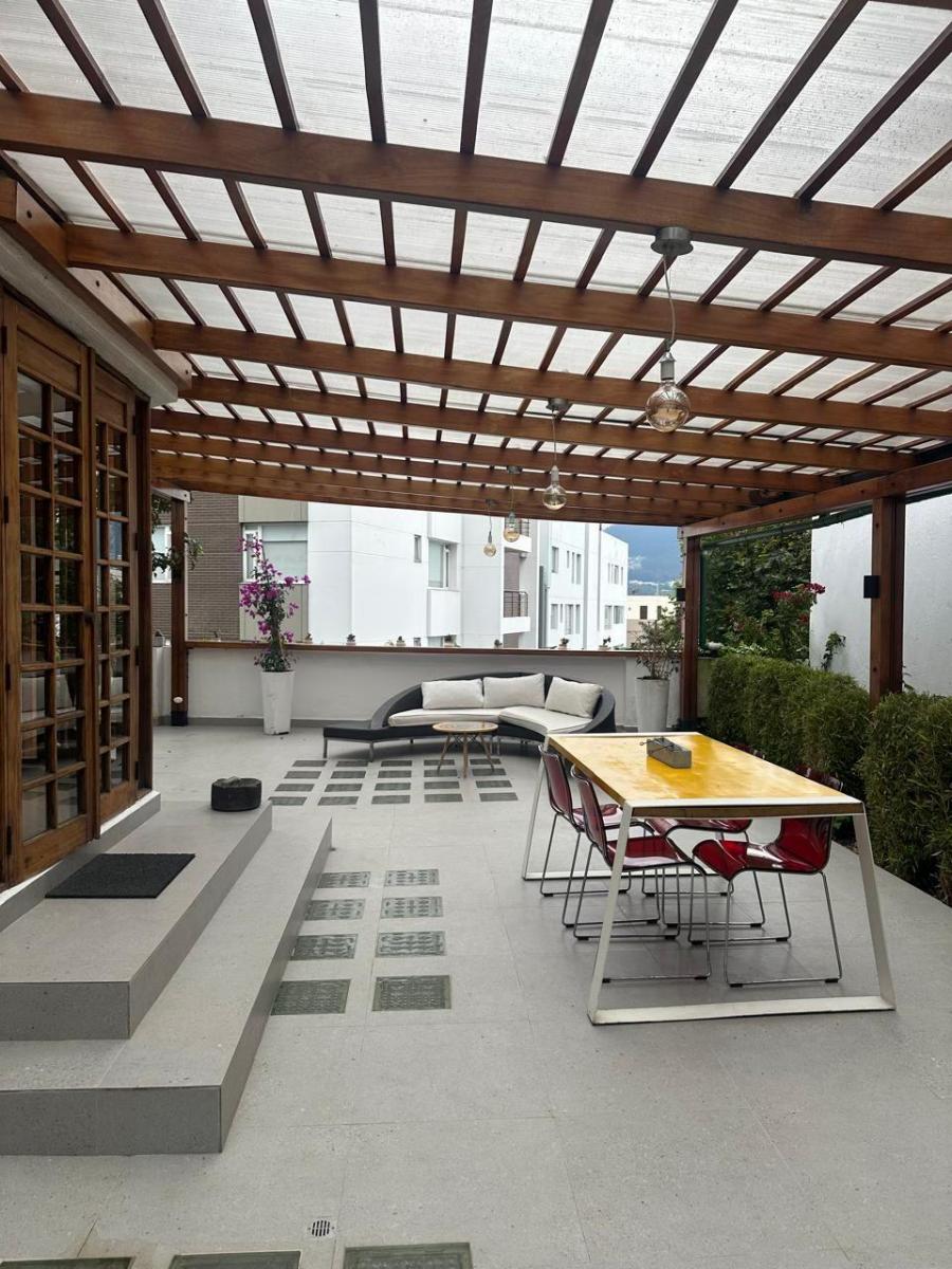 Departamento Duplex de 3 Dorm. con Jardin — imagen 6