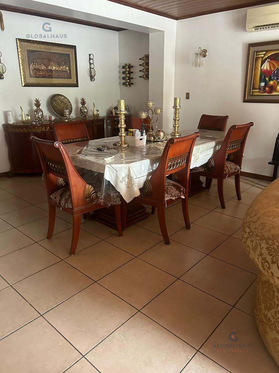Venta de Casa Rentera con 500 m² de Construccion en Garzota P. A. Guayas — imagen 8