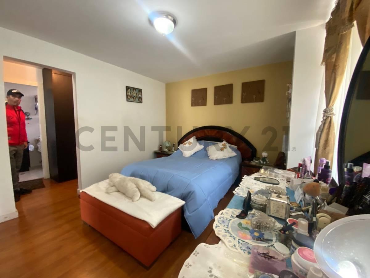 Venta Oportunidad Departamento con Balcón 3 Dorm. Ascensor Urb. El Condado — imagen 7