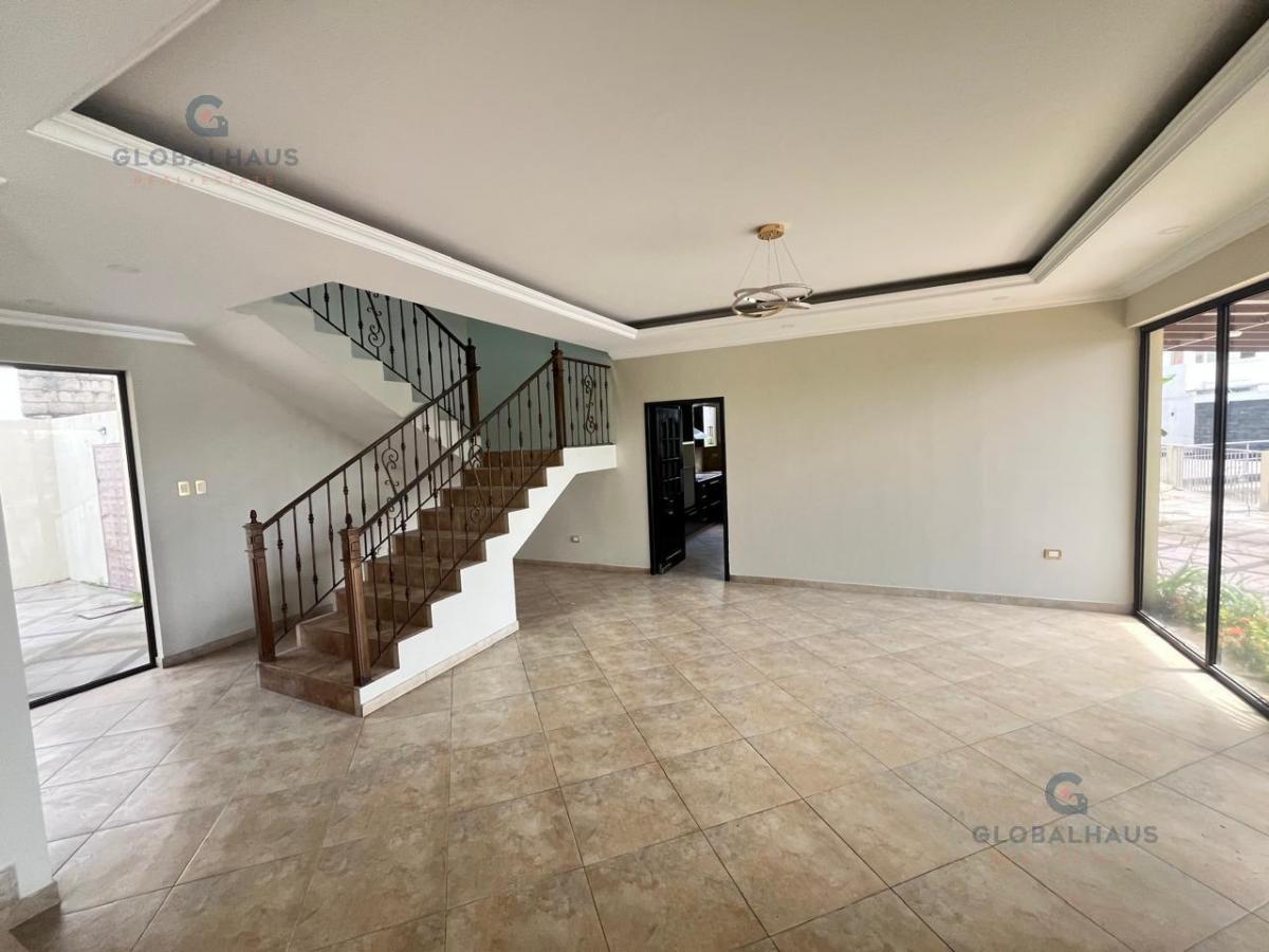 Casa en Samborondón con Vista Al Lago, 4 Hab. m. H. Guayas — imagen 10