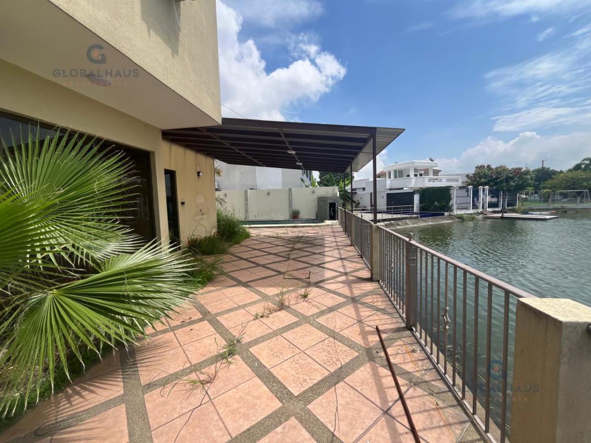 Casa en Samborondón con Vista Al Lago, 4 Hab. m. H. Guayas — imagen 8