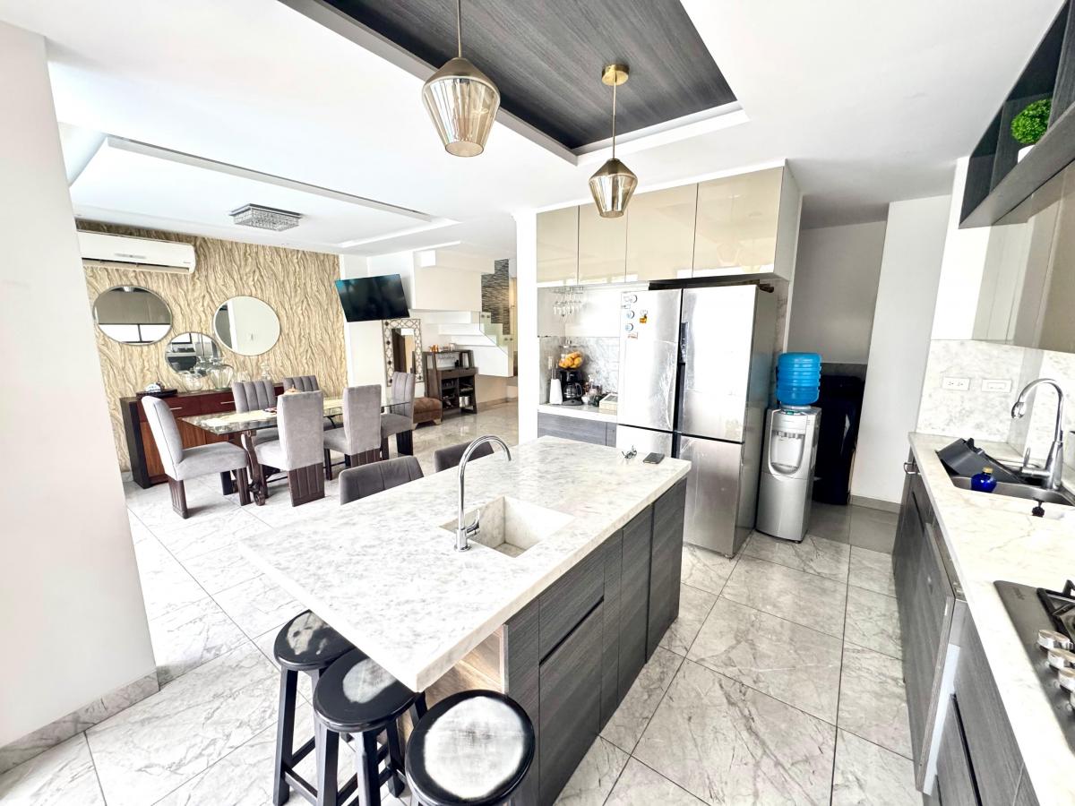 Venta Casa en Punta Esmeraldas Via a La Costa, Guayas — imagen 7