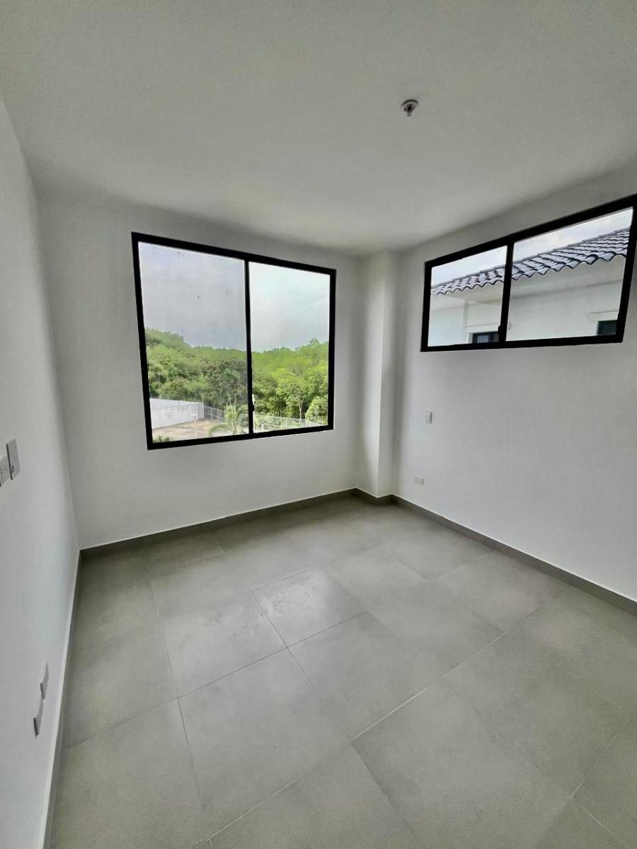 Departamento en Venta – Planta Baja – Aires del Mangle, Punta Esmeralda (W. L), Guayas — imagen 4