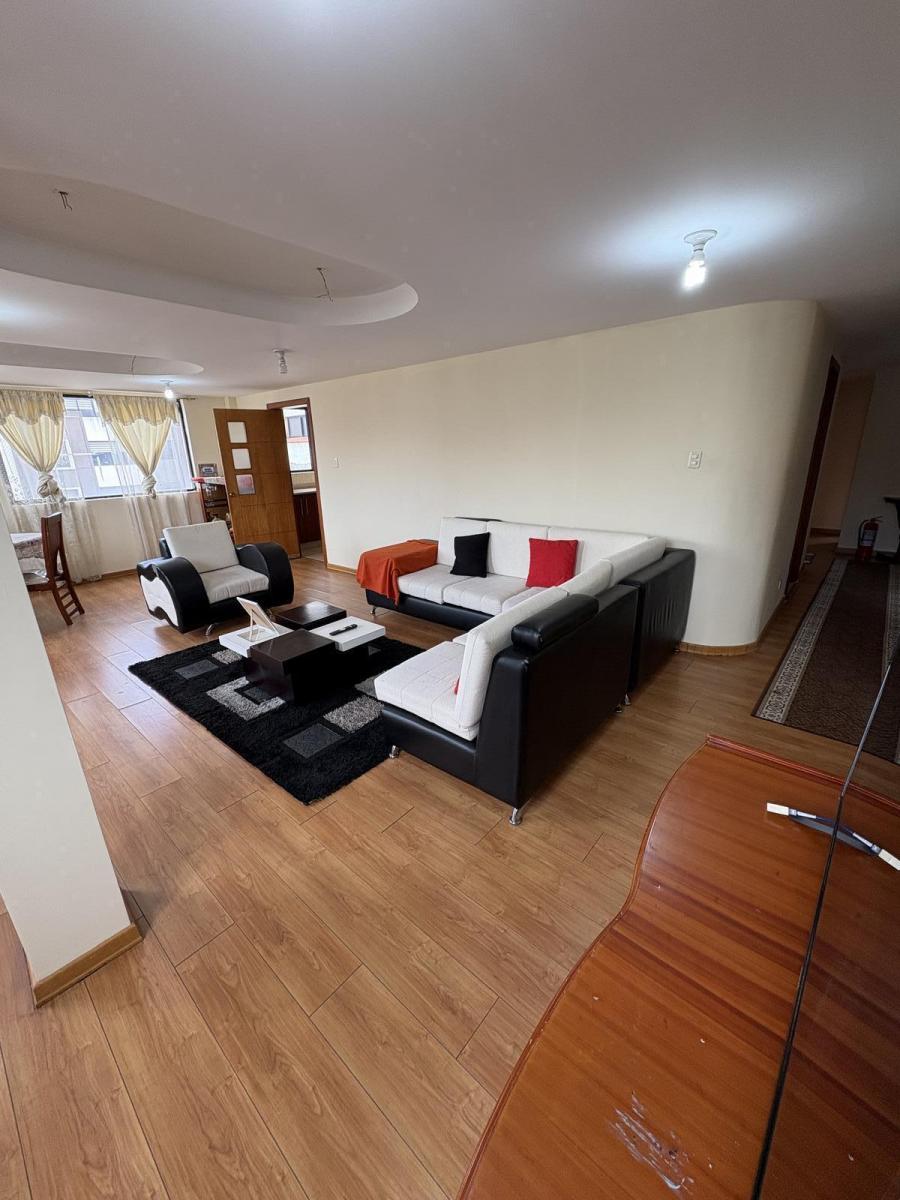Venta Departamento en Monteserrín Amplio de 160 m² con Studio — imagen 10
