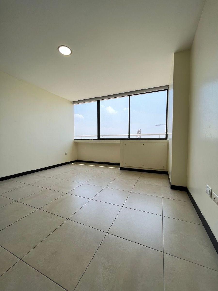 Venta Departamento de 2 Habitaciones en Torres Bellini Puerto Santa Ana/ Centro Guayaquil, Guayas — imagen 7