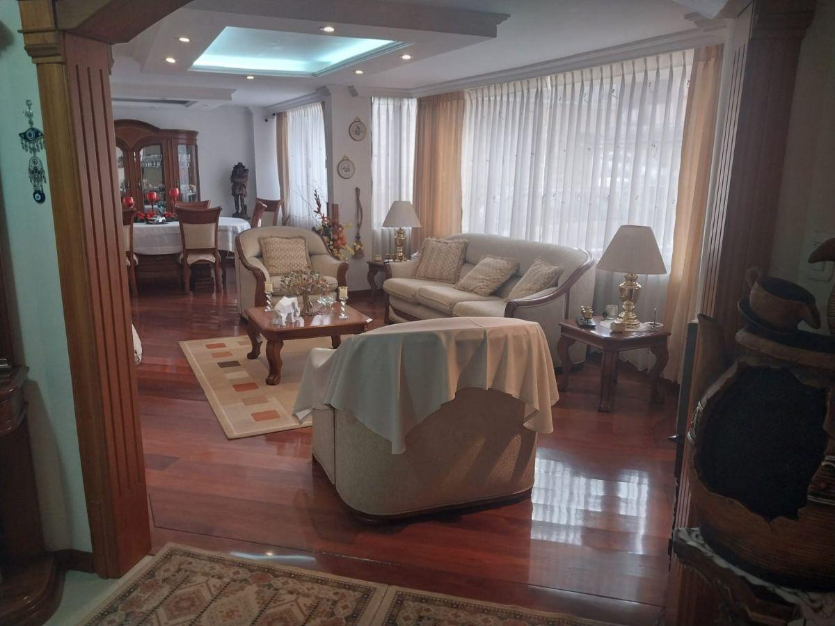 Vendo Departamento de 205 m² Tres Dorm. Planta Baja Urbanizacion El Condado 1ra Etapa — imagen 10