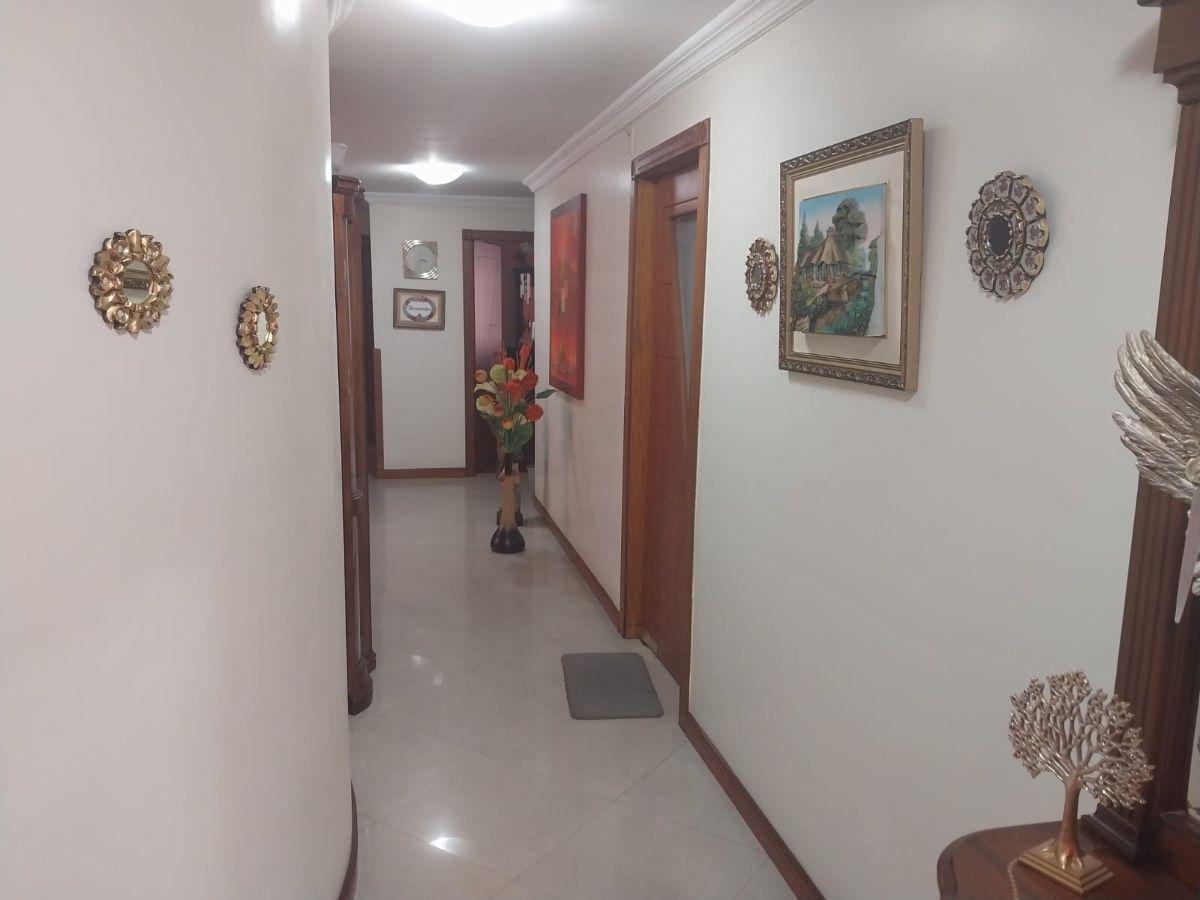 Vendo Departamento de 205 m² Tres Dorm. Planta Baja Urbanizacion El Condado 1ra Etapa — imagen 8