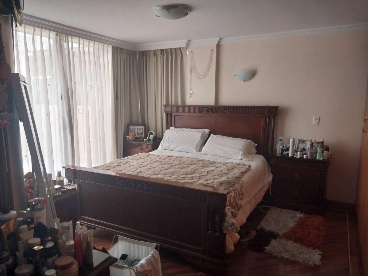 Vendo Departamento de 205 m² Tres Dorm. Planta Baja Urbanizacion El Condado 1ra Etapa — imagen 6