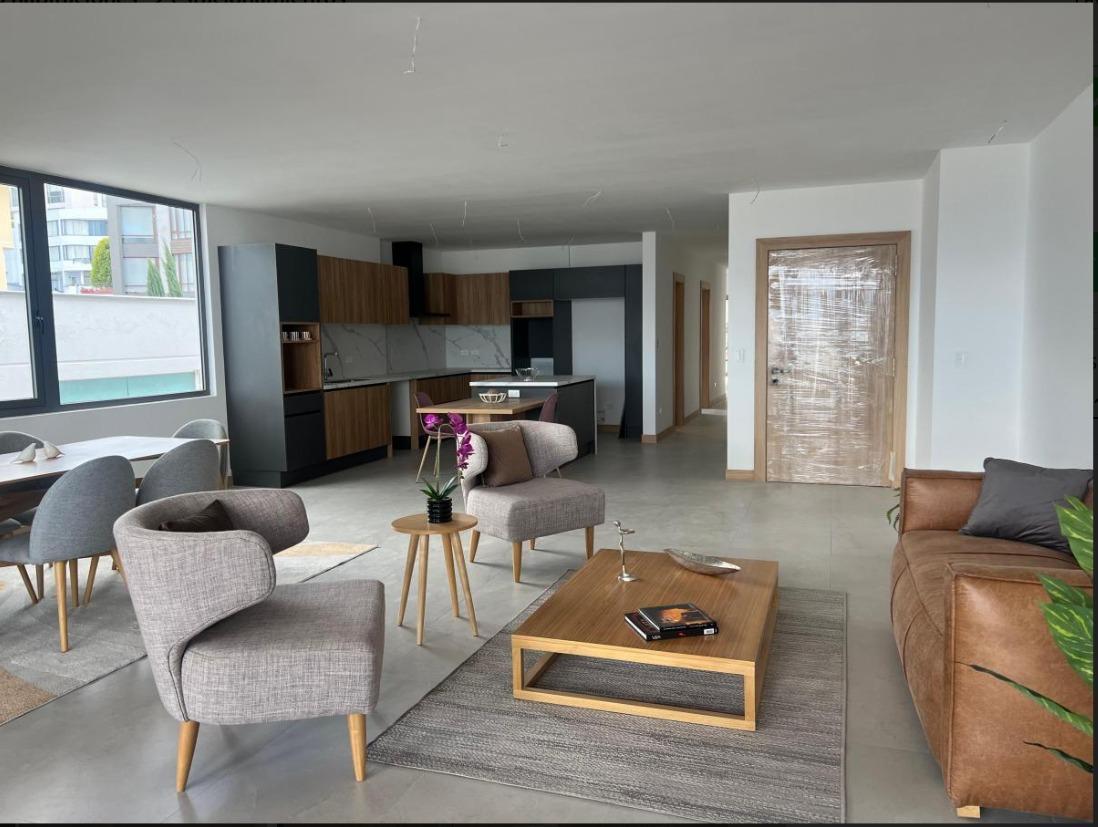 Departamento en Venta en Cumbayá Vista Grande Quito Ecuador — imagen 8