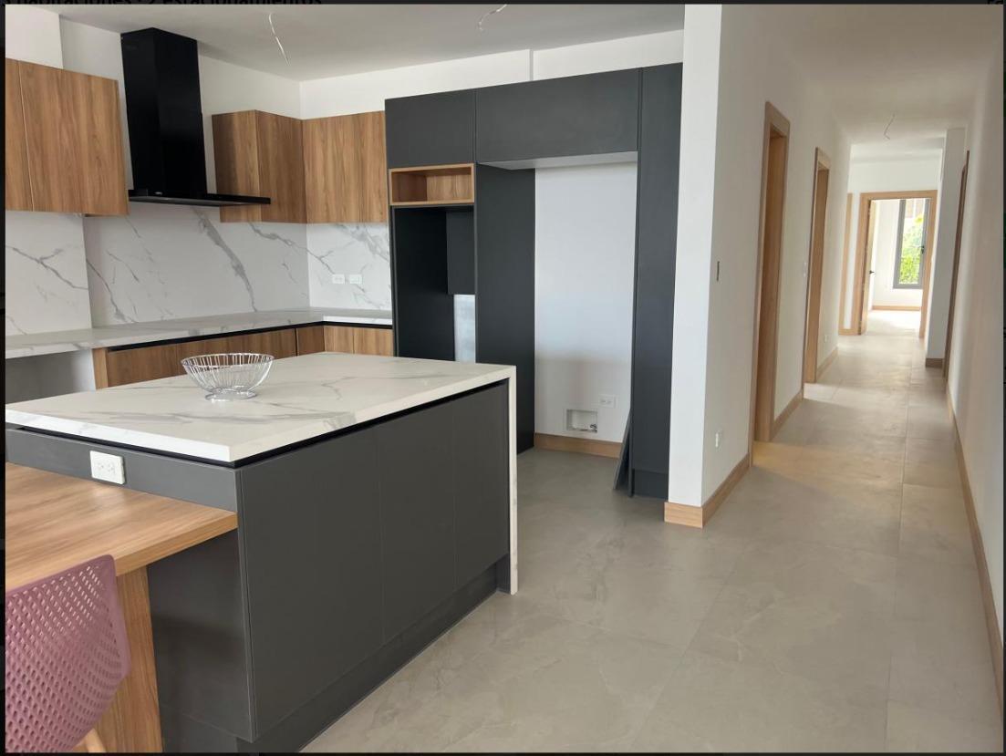 Departamento en Venta en Cumbayá Vista Grande Quito Ecuador — imagen 7