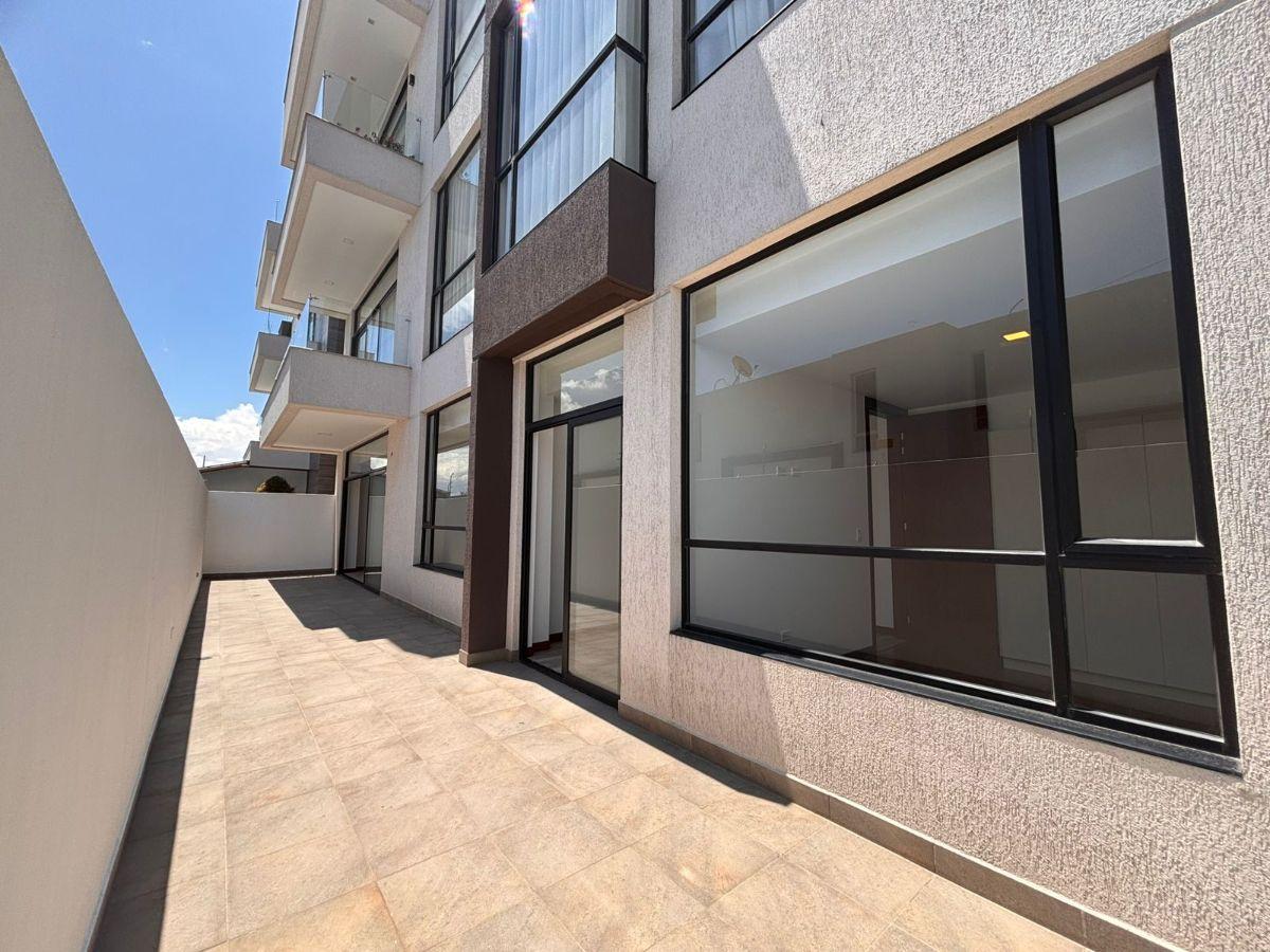 Departamento de Venta por Estrenar en San Juan de Cumbayá — imagen 8
