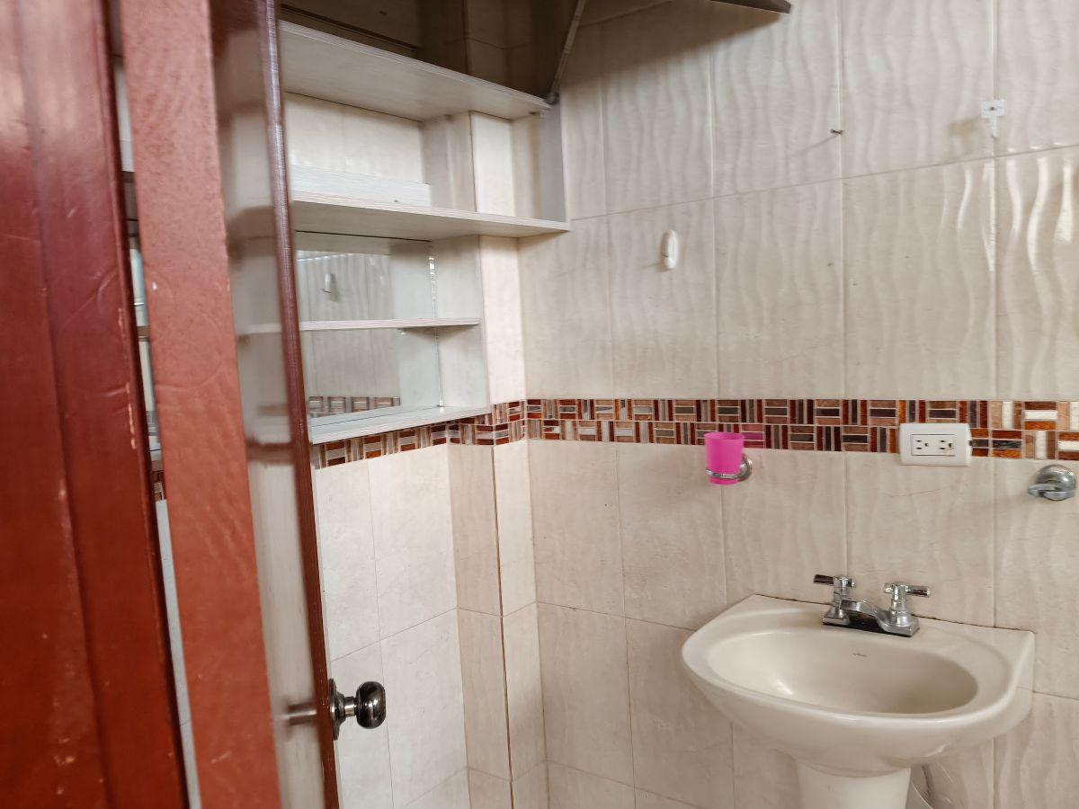 Se Vende Departamento Sector Kennedy Vieja de Tres Dorm., Guayas — imagen 8