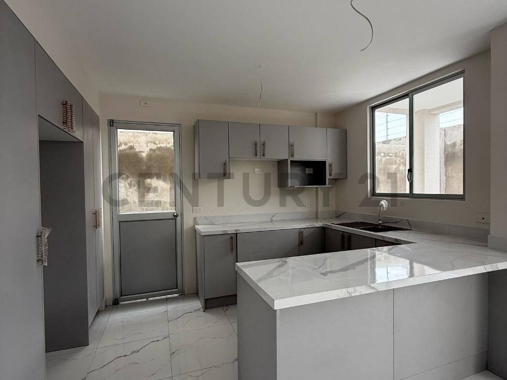 Venta de Casa por Estrenar en Millenum Village, Guayas — imagen 8
