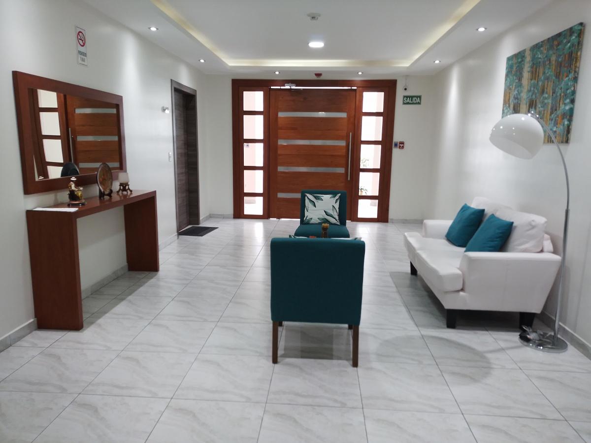 Se Vende Flamante Departamnto de Tres Dorm. de 124 Mt en Ponceano. Provincia de Pichincha — imagen 10