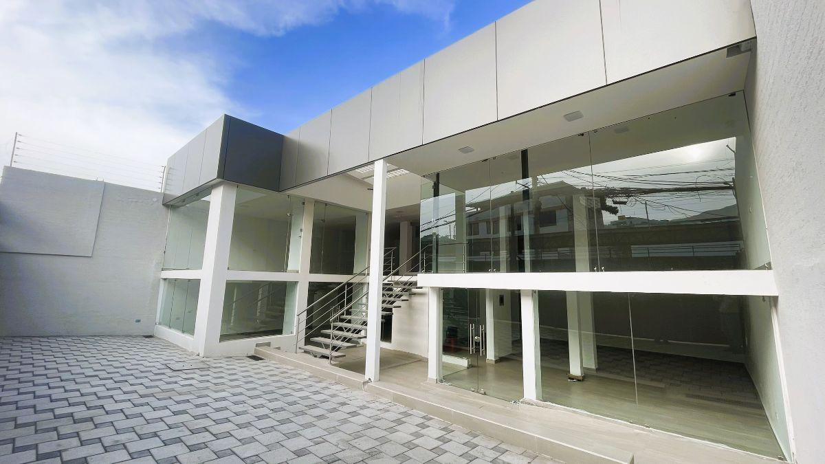 Locales Comerciales en Venta Quito Norte — imagen 10