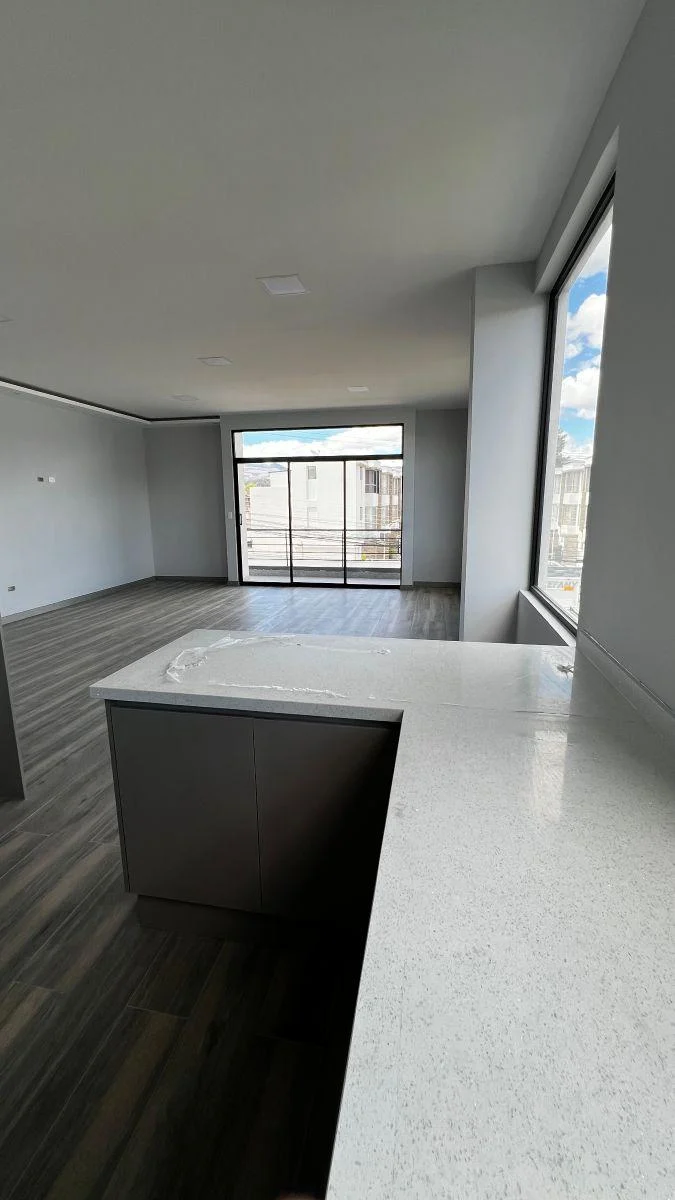 Vendo Amplios Departamentos en Sangolqui — imagen 6