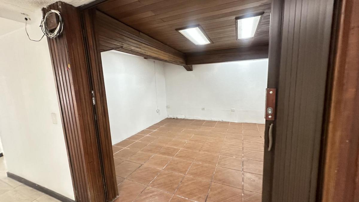 Propiedad Comercial Av, Shirys — imagen 5