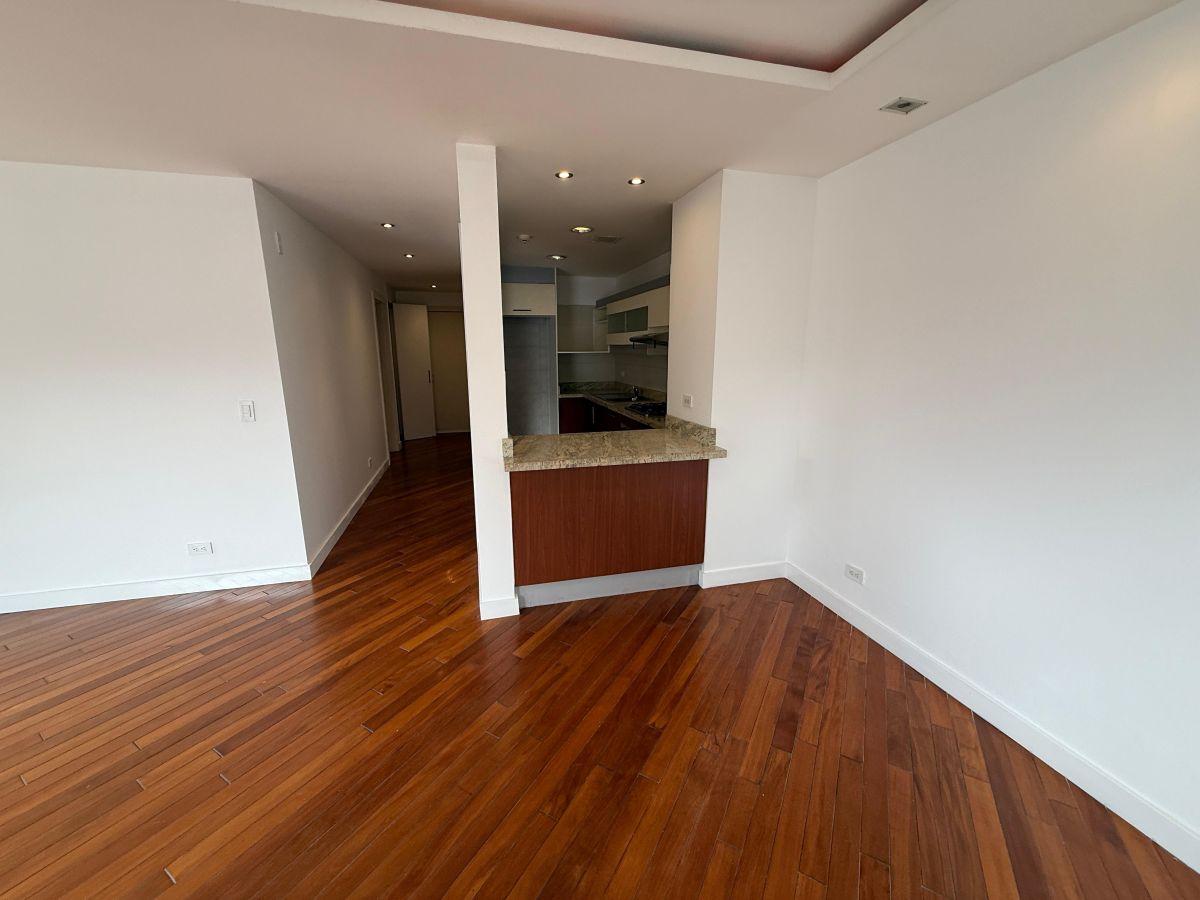 Suite en Venta Sector Granda Centeno a Pocos m del Supermaxi — imagen 6
