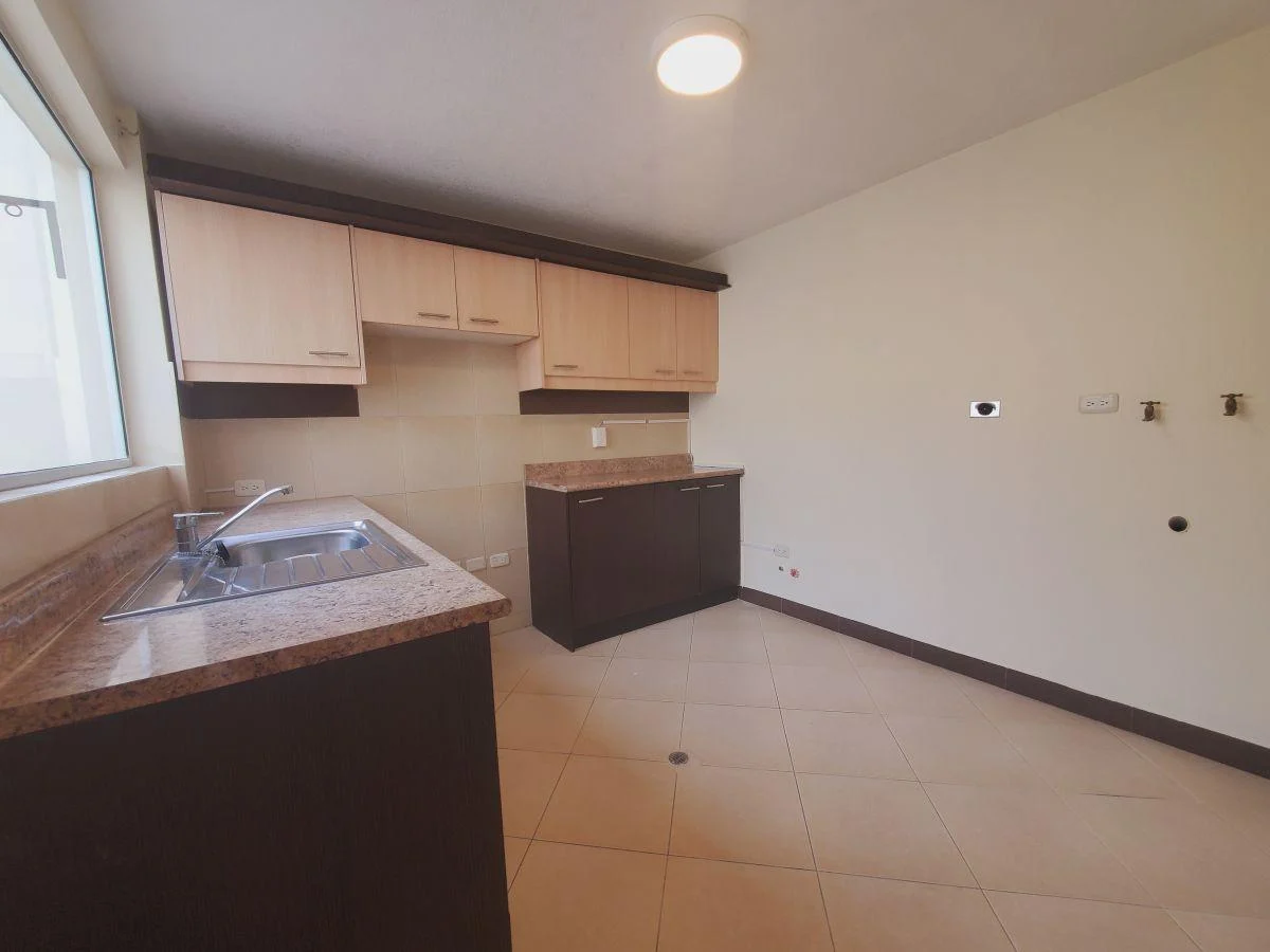 Casa de Venta Sector La Salle Conocoto — imagen 7
