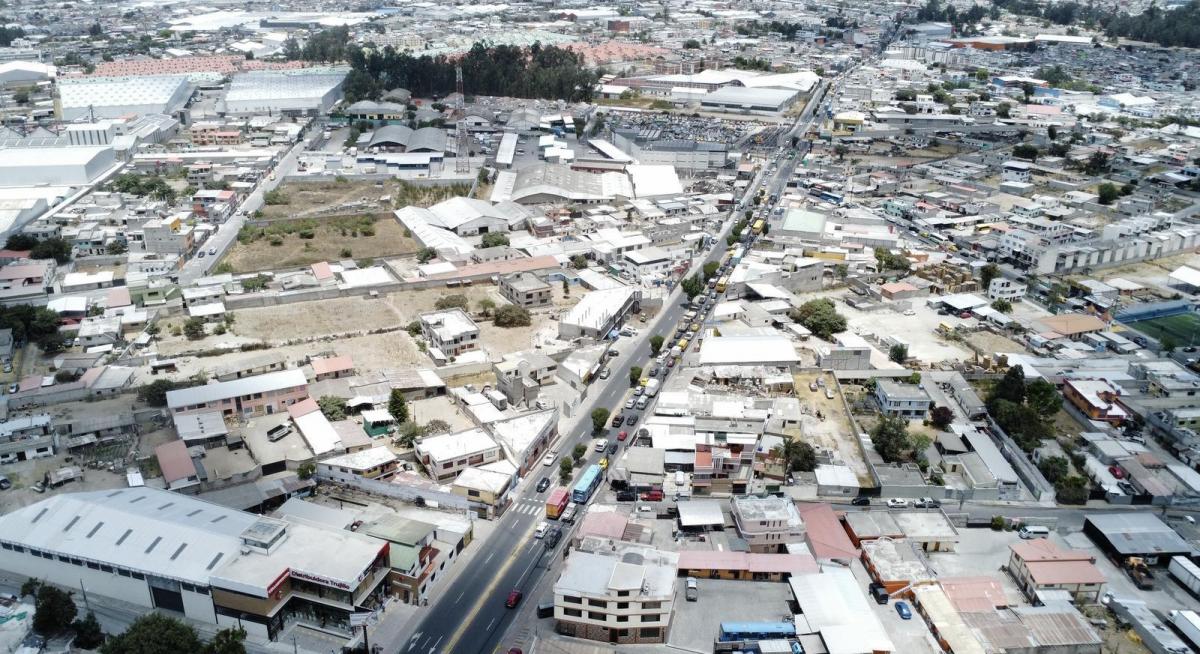 Terrterreno en Av Giovanni Calleseno — imagen 3