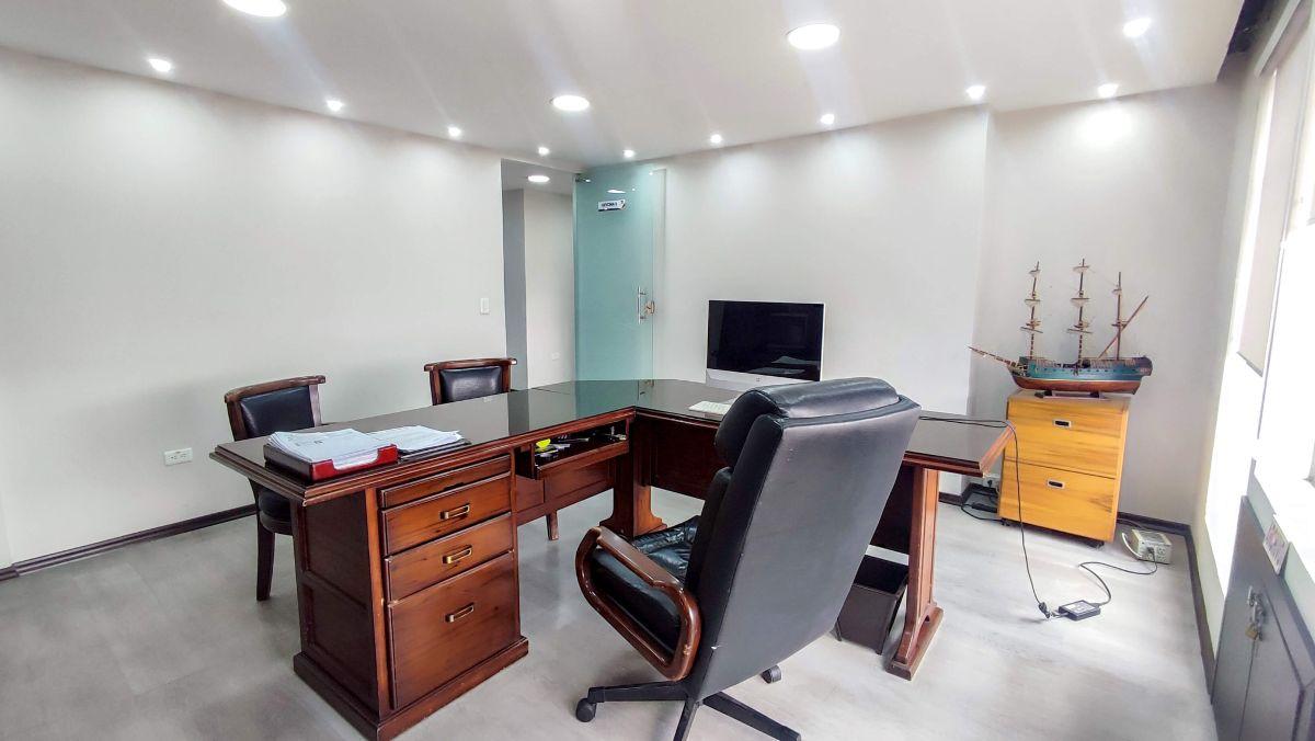 Oficina Remodelada en Venta – La Pradera | 71,50 m² + Parqueadero — imagen 9