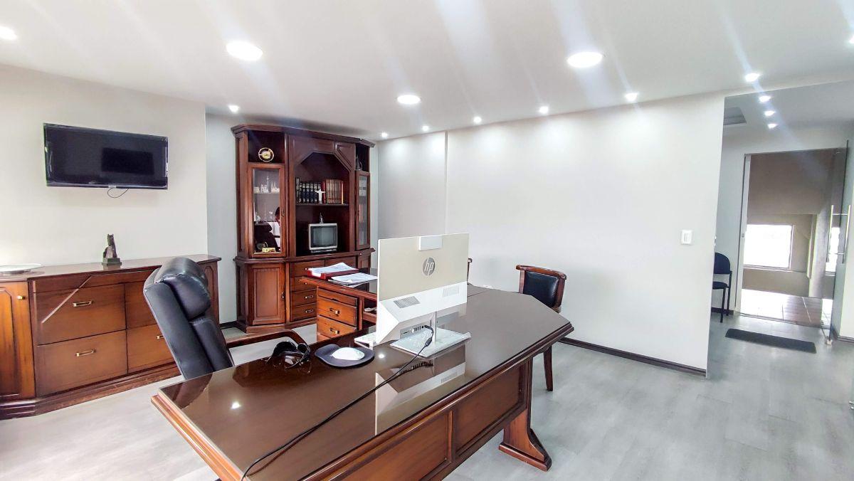 Oficina Remodelada en Venta – La Pradera | 71,50 m² + Parqueadero — imagen 8