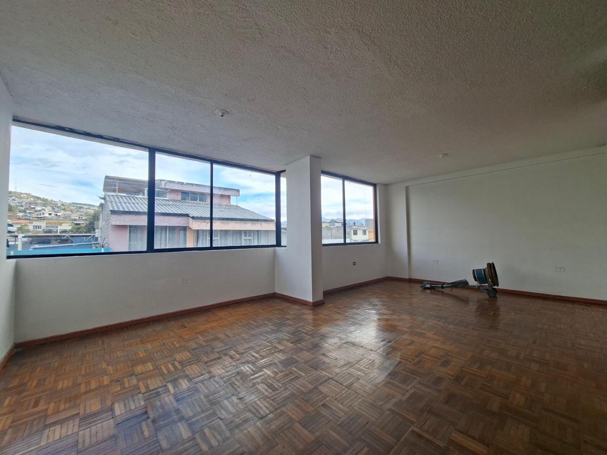 Departamento de 126 m² con 3 Dorm. Mas un Estudio en Venta Cerca Al Colegio Montufar — imagen 9