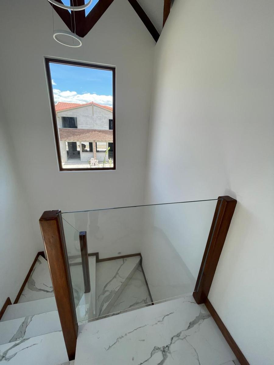 En Venta Casa por Estrenar en La Armenia, Acabados Personalizados, Valle de Los Chillos. Provincia de Pichincha — imagen 3