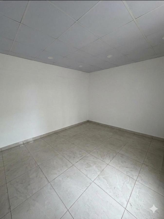Edificio Comercial Estratégico, Generando Ingreso Mensual - Av Portete, Guayas — imagen 3