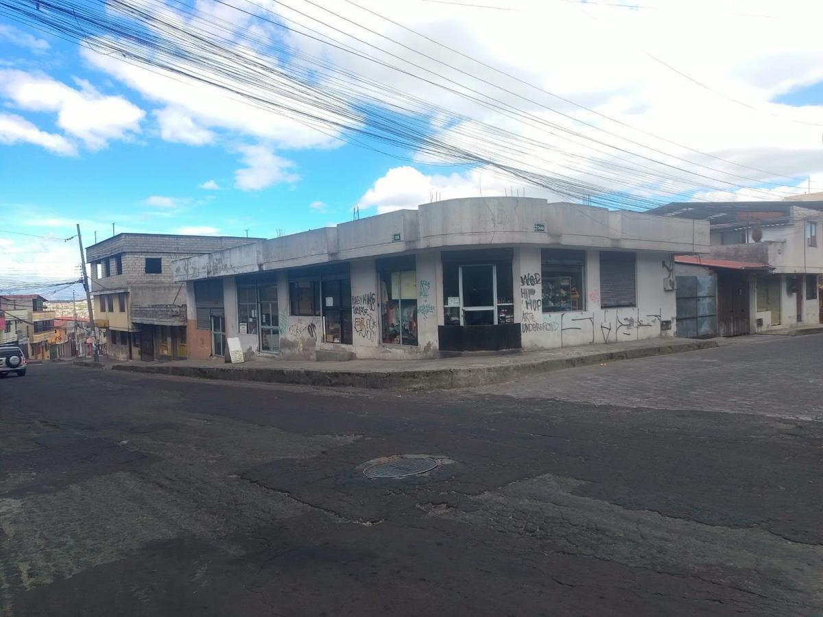 Venta Propiedad con Locales Al Sur de Quito Guamani — imagen 9
