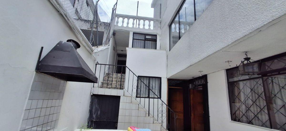Casa de Venta en El Batán de 325 m² con 7 Habitaciones — imagen 9