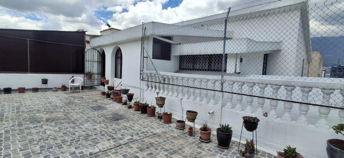 Casa de Venta en El Batán de 325 m² con 7 Habitaciones — imagen 5