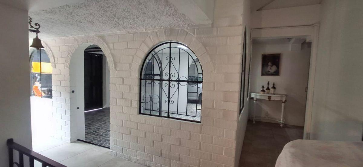 Casa de Venta en El Batán de 325 m² con 7 Habitaciones — imagen 4