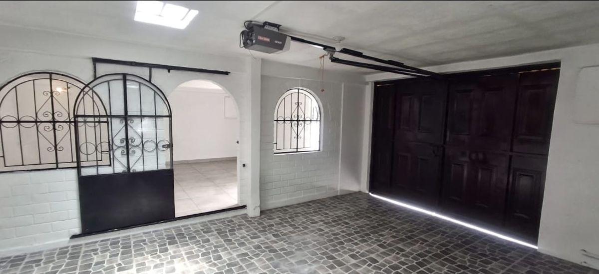 Casa de Venta en El Batán de 325 m² con 7 Habitaciones — imagen 3