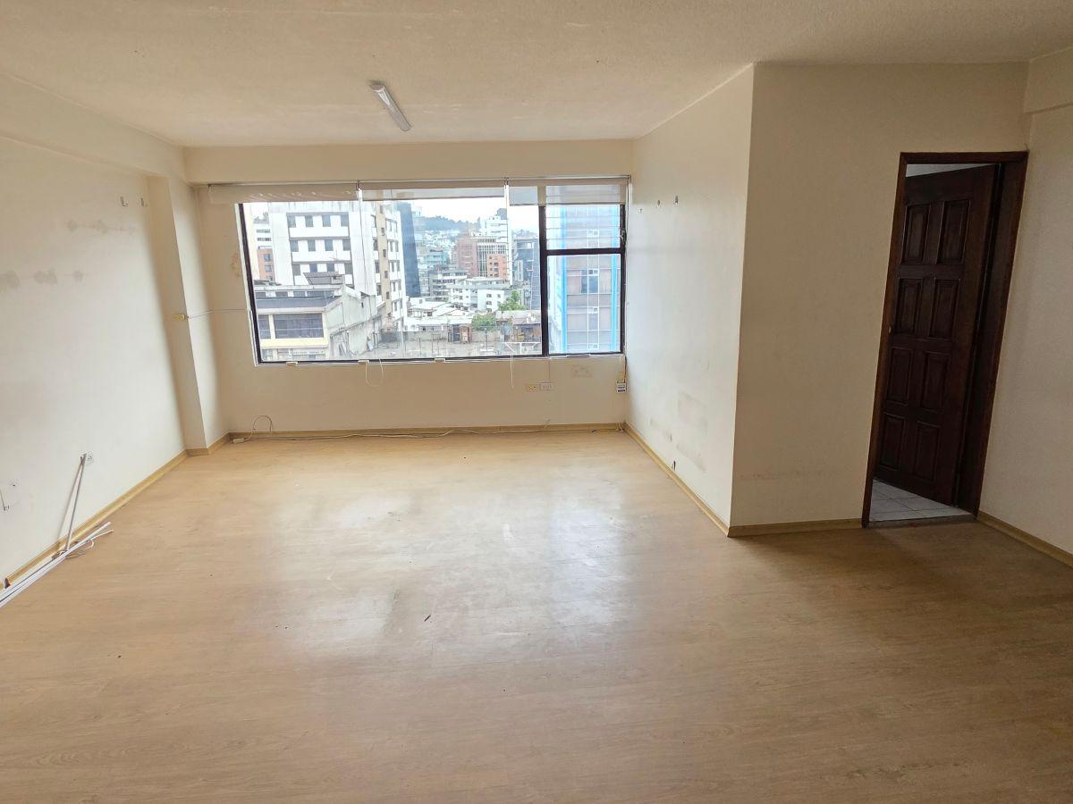 Arriendo Oficina Centro Norte Rumipamba Av Galo Plaza Lasso — imagen 6