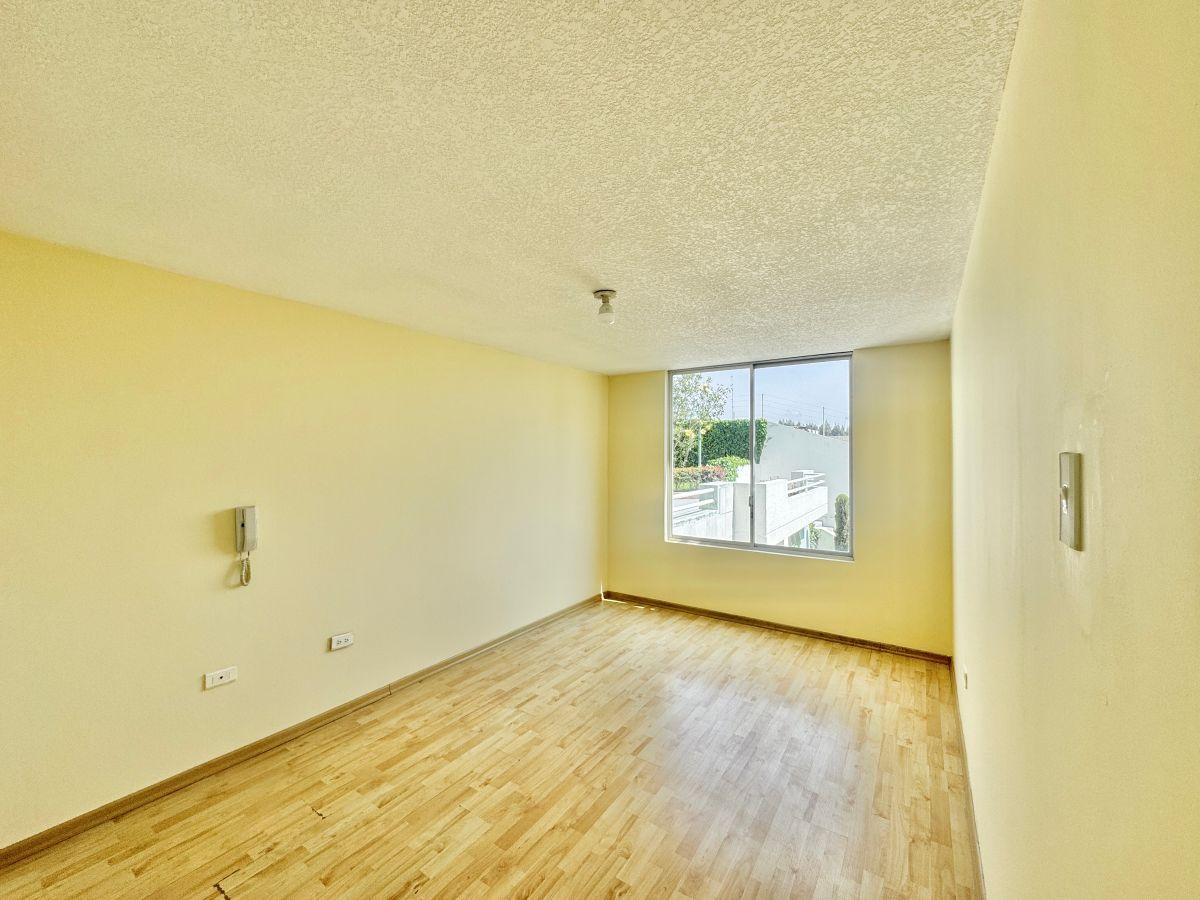 Venta de Casa Frente Al Colegio Ism Quito Sector Solca — imagen 7