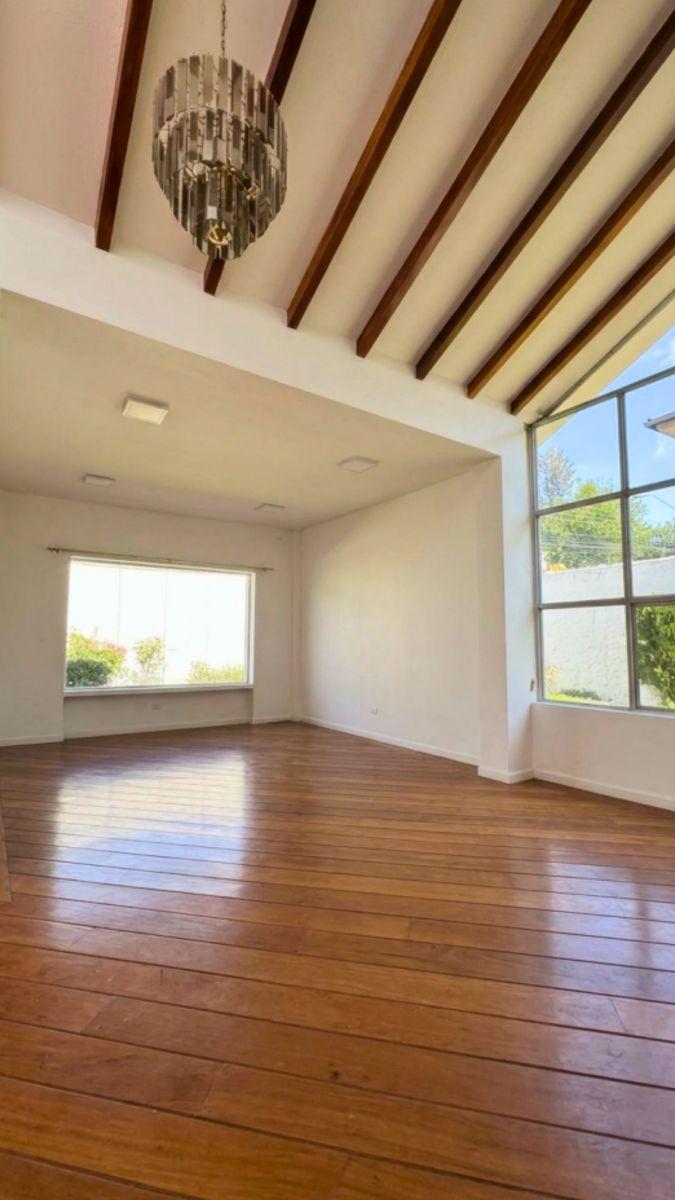 Venta de Casa, La Primavera Cumbaya — imagen 9
