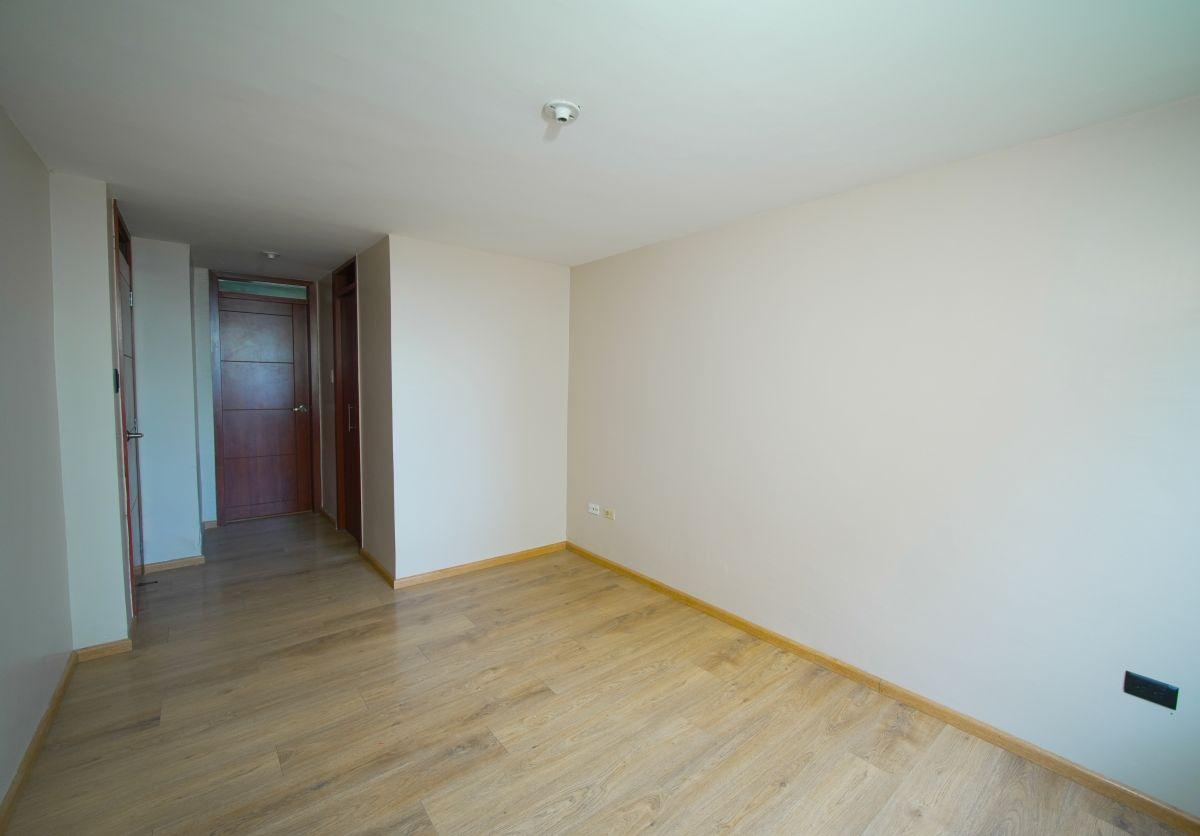 Departamento en Venta Remodelado Cotocollao Planta Baja — imagen 6