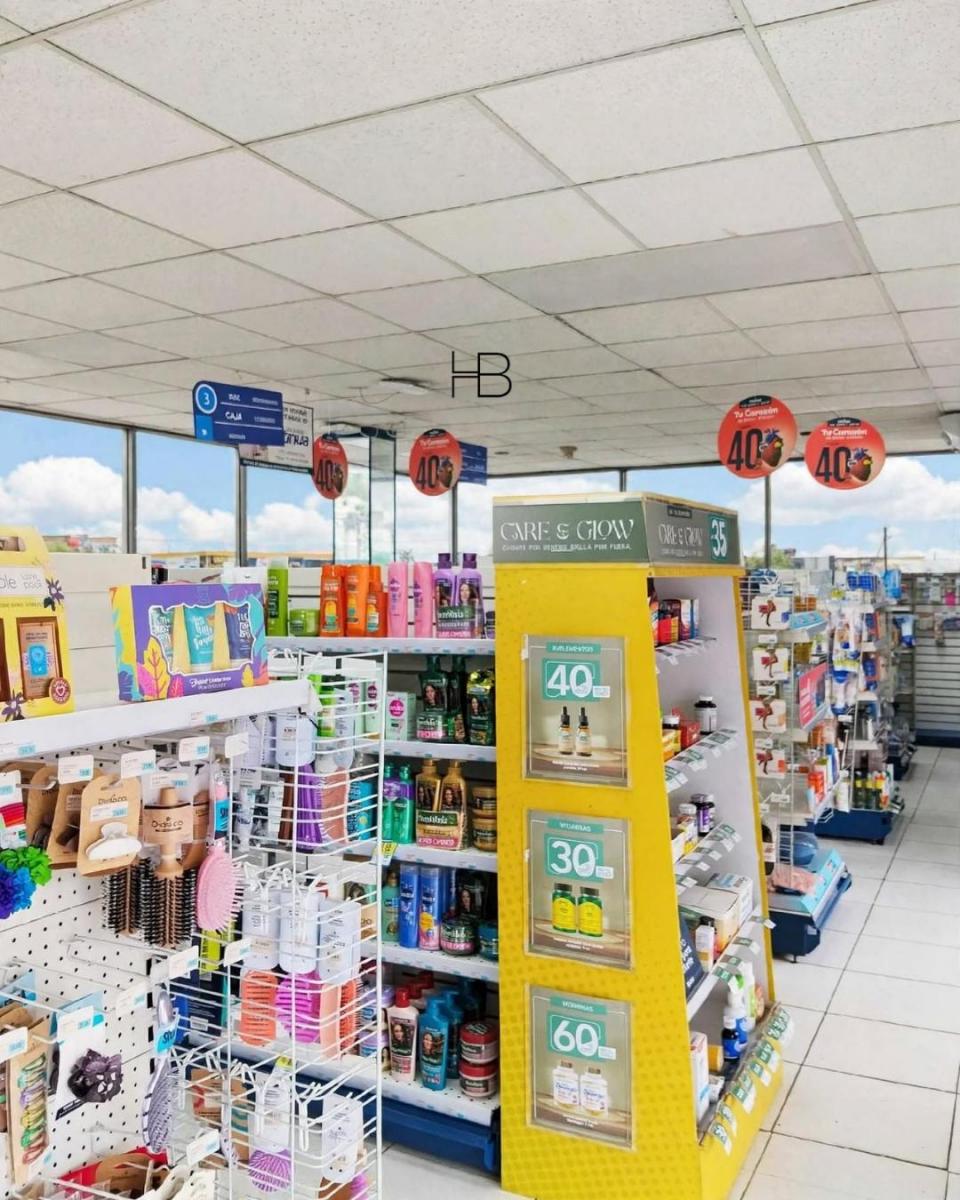 Se Vende Edificio Comercial Esquinero en Barrio Orellana - Centro de Guayaquil, Guayas — imagen 7