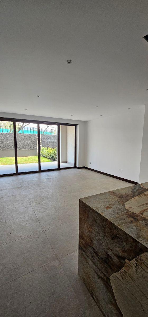 Departamento de Venta por Estrenar Urbanización La Viña Tumbaco — imagen 7