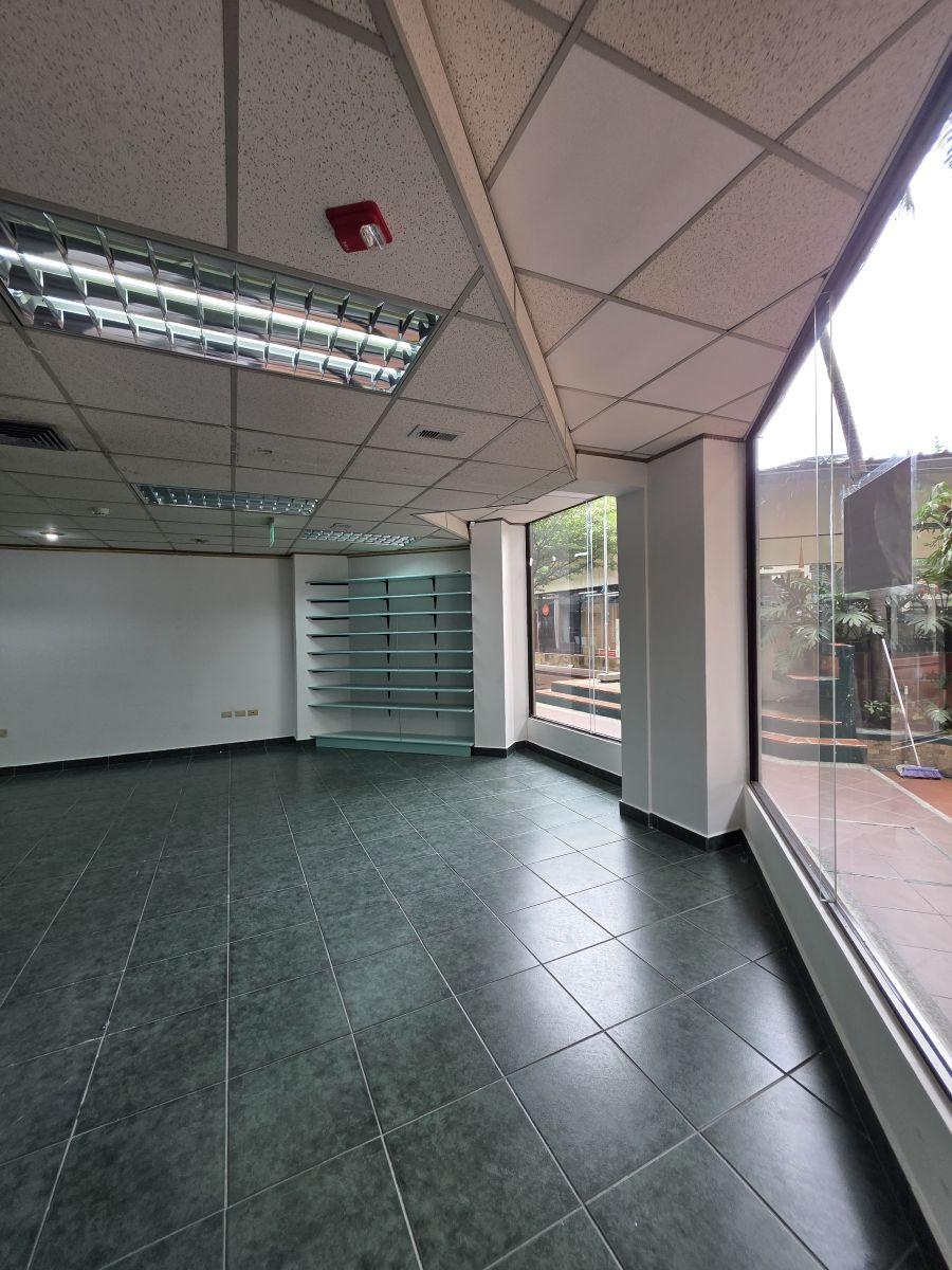 Local Comercial en Dicentro - Norte de Gye, Guayas — imagen 5