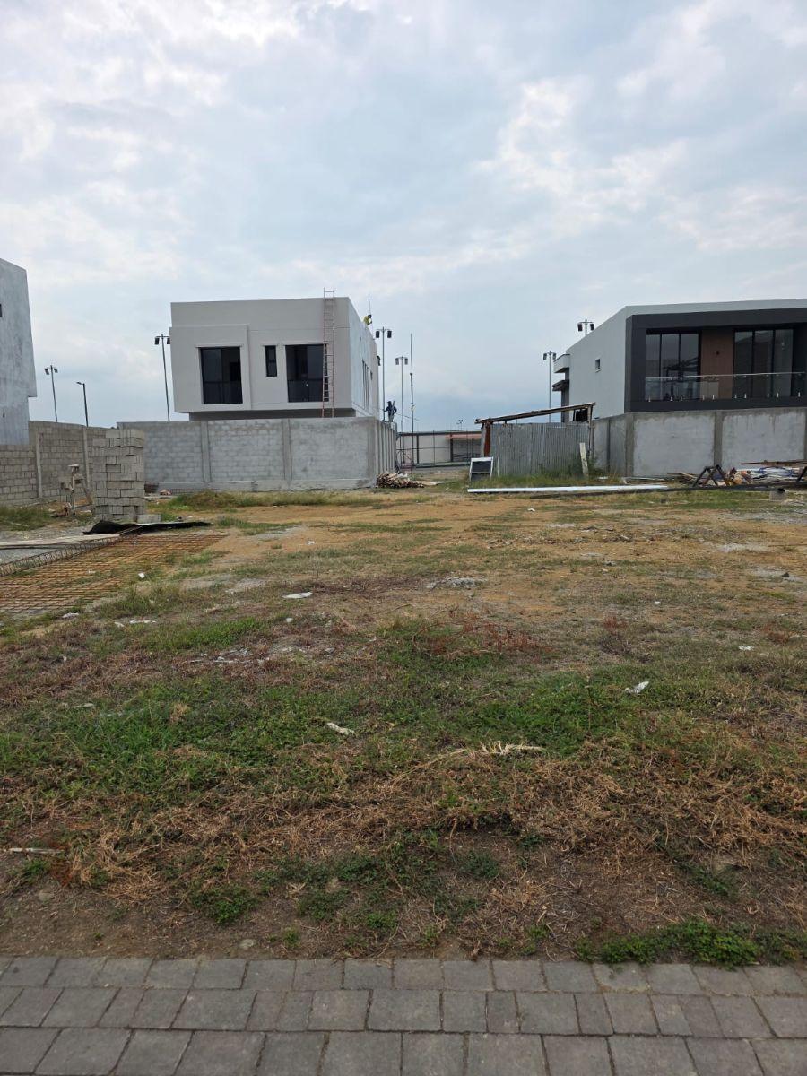 Vendo Terreno de Oportunidad en Ciudad Celeste - Babor, Guayas — imagen 4