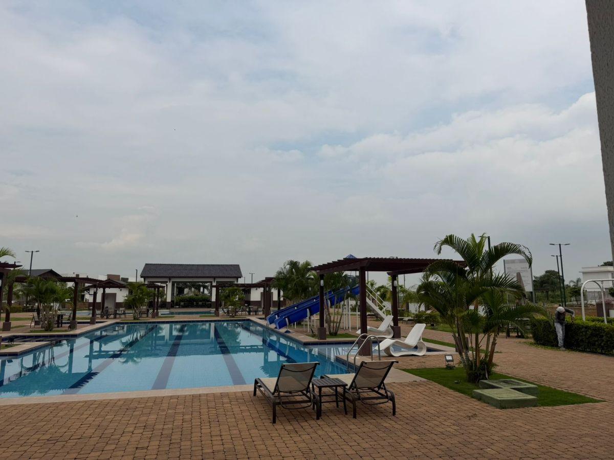 Vendo Terreno de Oportunidad en Ciudad Celeste - Babor, Guayas — imagen 3