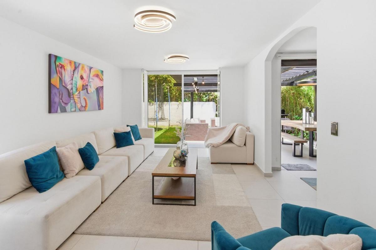 Cumbaya, San Juan, Una Casa Que Enamora, Renovacion Integral y Moderno — imagen 5