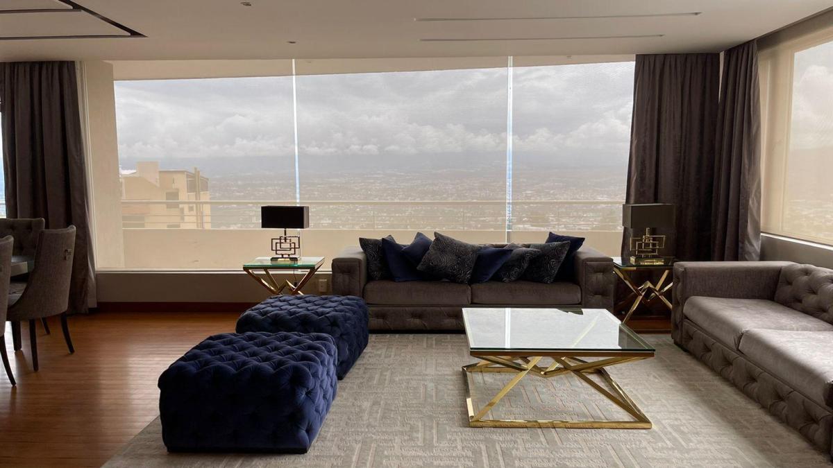 Cumbaya (Miravalle) Departamento Amoblado de Lujo — imagen 10